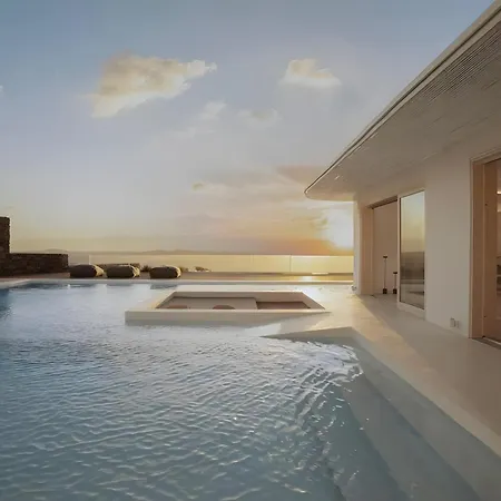 Aqua Pearl Mykonos Tourlos